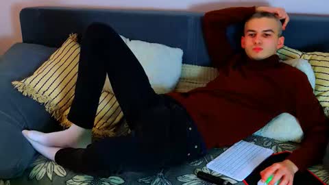 magic_storms online show from March 7, 2:52 am