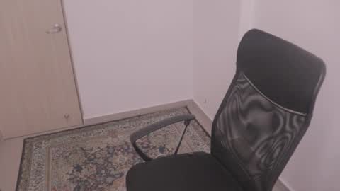 Snapshot of magic_tony chatting on October 26, 5:52 pm Tony Hoffa online show from October 26, 5:52 pm