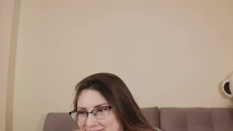 vanessa online show from February 11, 6:57 pm