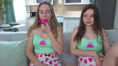 Alice online show from December 17, 5:57 am