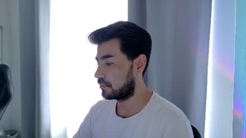 Andres online show from June 20, 9:28 pm