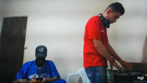 Snapshot of magico_9809 chatting on July 9, 11:42 pm BRAYAN online show from July 9, 11:42 pm