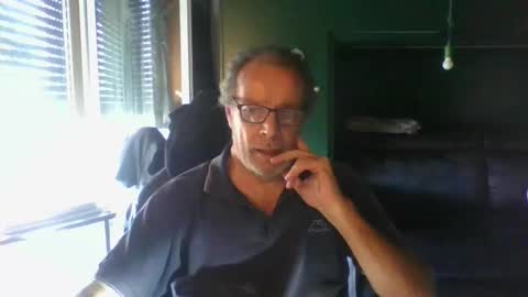 Snapshot of magicomerlino63 chatting on September 14, 1:32 pm magicomerlino63 online show from September 14, 1:32 pm