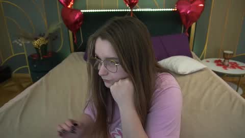 Emily online show from March 3, 6:44 pm