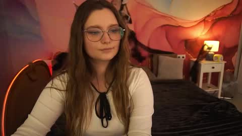 Emily online show from October 27, 7:12 am