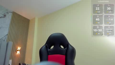 magievans1 online show from September 19, 2:46 am