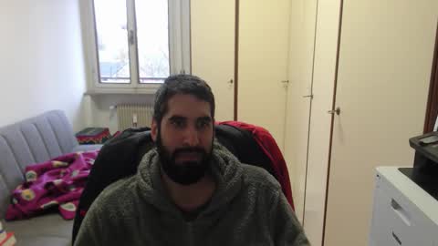 Snapshot of magistermat_ chatting on December 4, 7:17 am Magister online show from December 4, 7:17 am