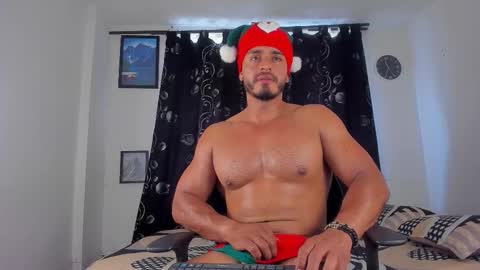 Magnusclark online show from December 19, 6:48 pm