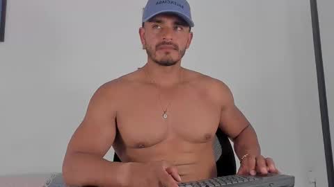 Magnusclark online show from March 15, 6:47 pm