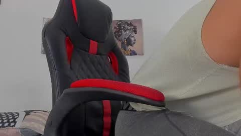 Snapshot of magnusclark chatting on July 9, 6:45 pm Magnusclark online show from July 9, 6:45 pm