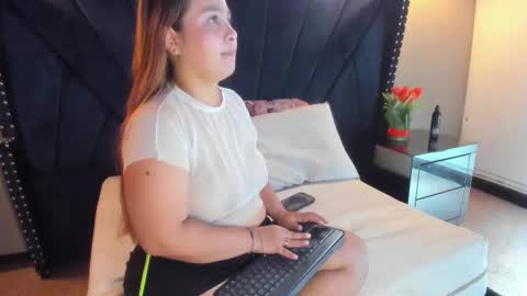 MAHIA online show from October 5, 1:31 pm