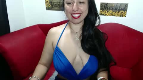 ISABELA online show from April 13, 5:40 pm