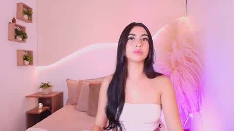 Snapshot of maia_lia_ chatting on September 11, 7:25 pm MAIA  LIA  online show from September 11, 7:25 pm