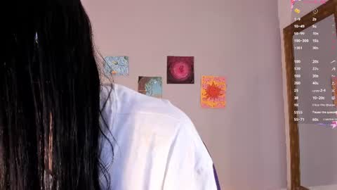 Snapshot of maia_w10 chatting on June 10, 12:26 pm Maia online show from June 10, 12:26 pm