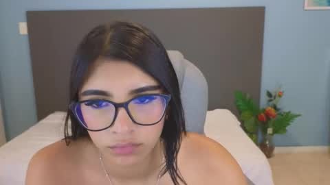 Snapshot of maiaa_ruiz chatting on September 12, 3:23 pm Maiaa Ruiz online show from September 12, 3:23 pm