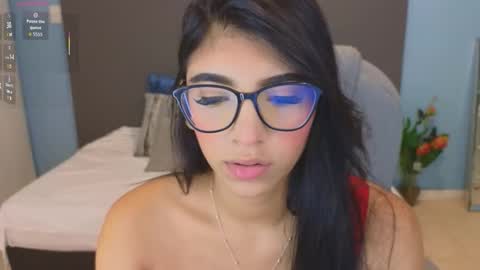 Snapshot of maiaa_ruiz chatting on October 1, 2:45 pm Maiaa Ruiz online show from October 1, 2:45 pm