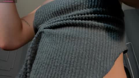 Snapshot of maiacollins chatting on November 20, 6:40 pm Maia online show from November 20, 6:40 pm