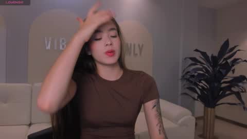  Maia  online show from February 3, 6:35 pm