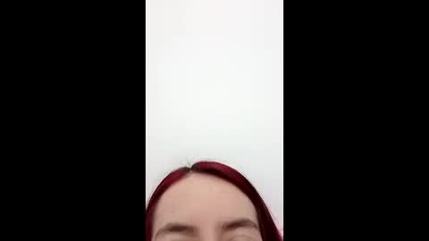 Snapshot of maiarosse_ chatting on February 23, 2:51 am MaiaRosse online show from February 23, 2:51 am