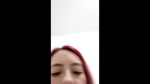 Snapshot of maiarosse_ chatting on March 1, 4:47 am MaiaRosse online show from March 1, 4:47 am