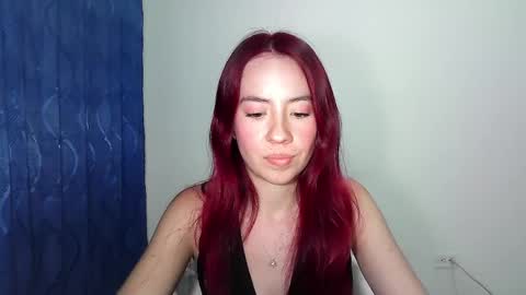 Snapshot of maiarosse_ chatting on June 8, 1:28 am MaiaRosse online show from June 8, 1:28 am