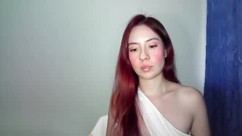 Snapshot of maiarosse_ chatting on June 27, 9:53 pm MaiaRosse online show from June 27, 9:53 pm