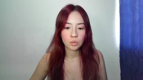 Snapshot of maiarosse_ chatting on July 13, 4:43 pm MaiaRosse online show from July 13, 4:43 pm