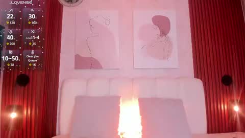Snapshot of maiasweet_ chatting on June 21, 2:03 am MAIA online show from June 21, 2:03 am