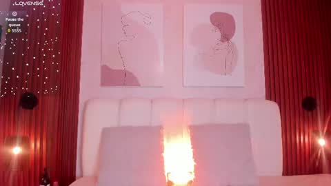 Snapshot of maiasweet_ chatting on June 26, 3:22 am MAIA online show from June 26, 3:22 am