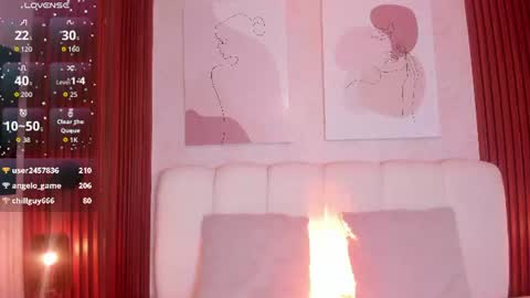 Snapshot of maiasweet_ chatting on June 27, 12:22 pm MAIA online show from June 27, 12:22 pm