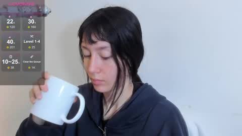 maibys online show from September 20, 4:57 am