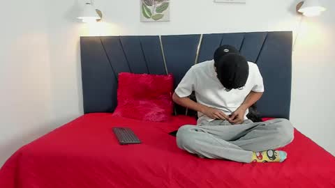 maicol_cum23 online show from September 18, 1:02 pm