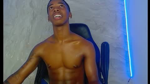 maicoljorda1 online show from September 9, 5:34 pm