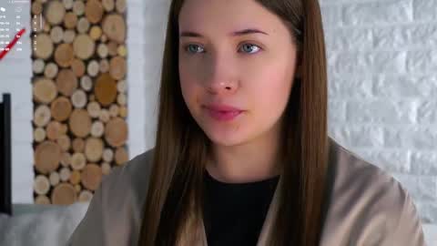 Lucy online show from October 30, 2:02 am