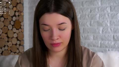 Lucy online show from October 31, 2:12 am