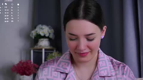 Lucy online show from August 3, 4:11 am