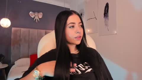 Snapshot of maiiitee_ chatting on March 2, 3:48 pm Mait online show from March 2, 3:48 pm
