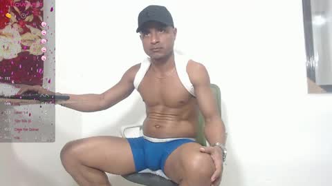 Snapshot of maik_alen chatting on May 23, 1:59 pm . Maik Alen . online show from May 23, 1:59 pm