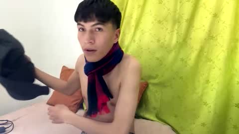 maikitol online show from April 24, 6:54 pm