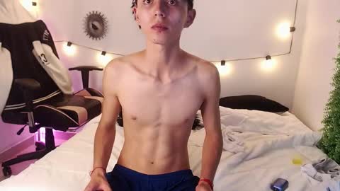 Maiky Cooper online show from February 8, 11:33 am