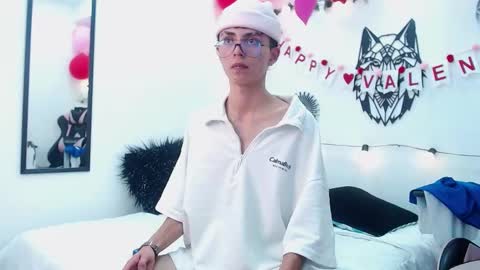 Maiky Cooper online show from February 9, 8:11 am