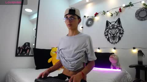 Maiky Cooper online show from February 14, 4:26 am