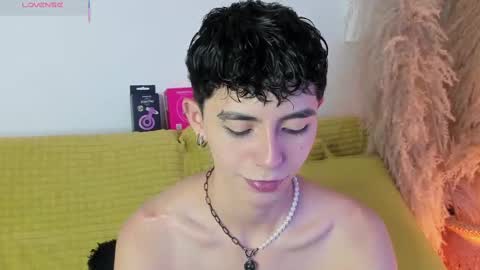 Maiky Cooper online show from October 2, 8:49 pm