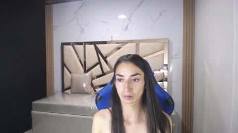 Maily online show from November 11, 3:06 am