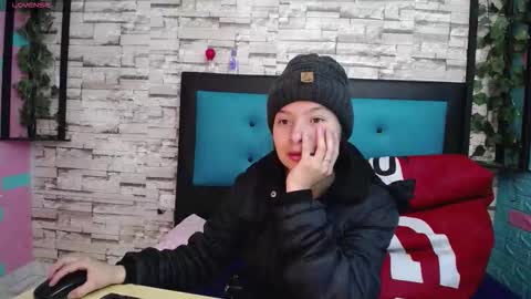 Snapshot of maily_can chatting on September 9, 12:26 pm MAILY CAN online show from September 9, 12:26 pm