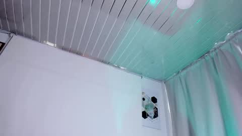 Mailyn online show from January 5, 5:27 pm