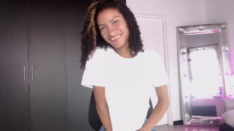 mailyn_gold online show from June 23, 12:47 pm
