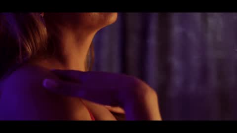 Carolina Barrantes Munera online show from February 8, 2:27 pm