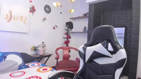 Carolina Barrantes Munera online show from February 15, 12:01 pm