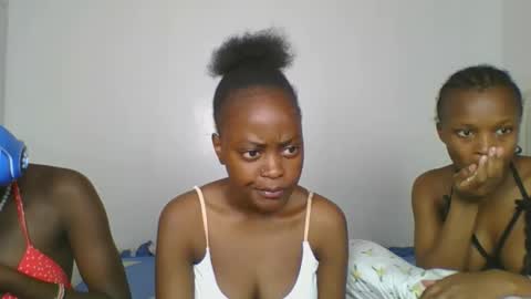 maira luv1 online show from January 16, 8:24 pm